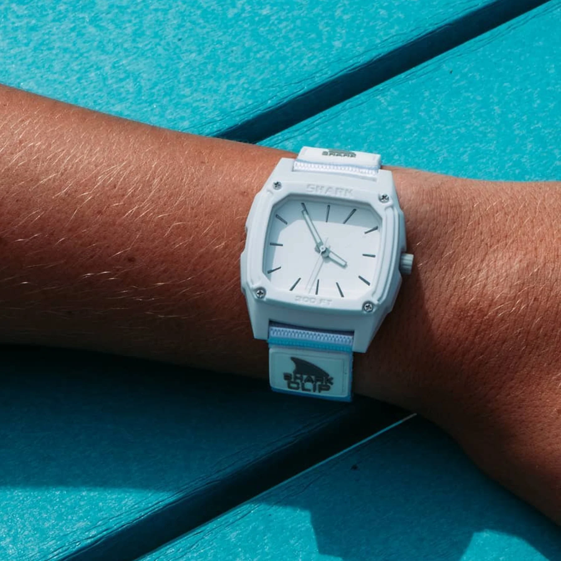 SHARK CLASSIC CLIP ANALOG WHITE WATER - Image 2